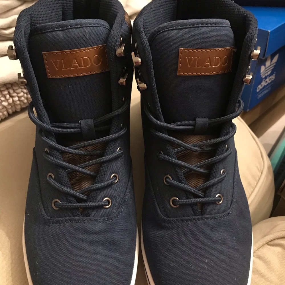 Vlado sneakers
